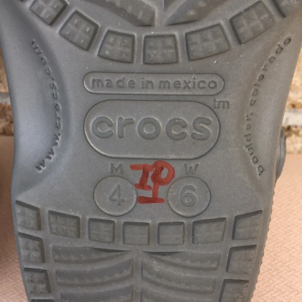 CROCS it says